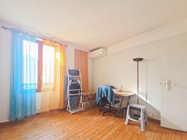 Oinville-sur-montcient - Maison 6 pièce(s) - 142 m²