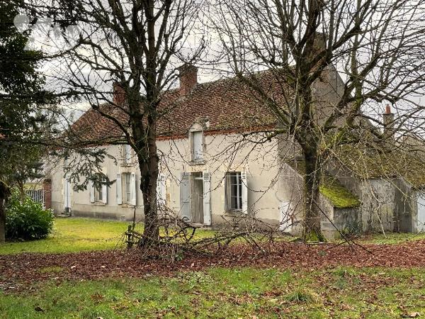 A VENDRE MARDIE Longère de 95 m² environ sur un grand terrain