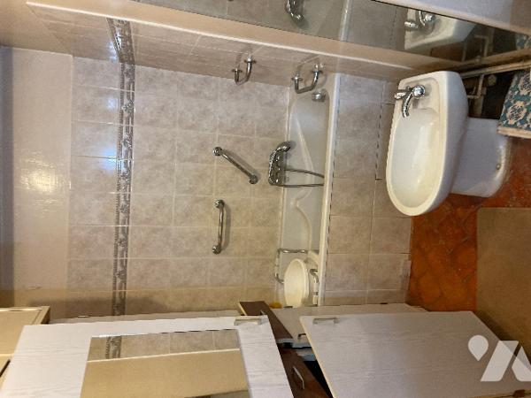 A VENDRE MARDIE Longère de 95 m² environ sur un grand terrain