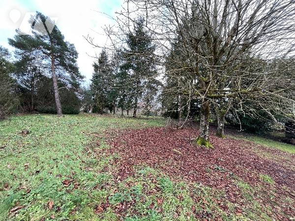 A VENDRE MARDIE Longère de 95 m² environ sur un grand terrain