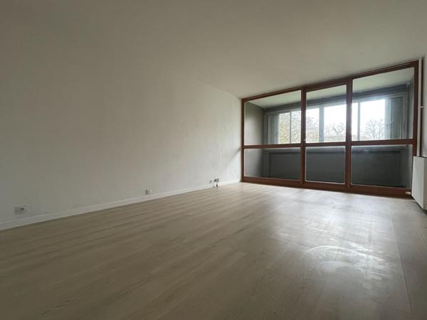Appartement de 3 pièces (73 m²) à louer à SAVIGNY LE TEMPLE