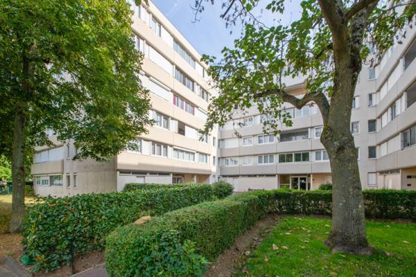 Appartement de 3 pièces (73 m²) à louer à SAVIGNY LE TEMPLE