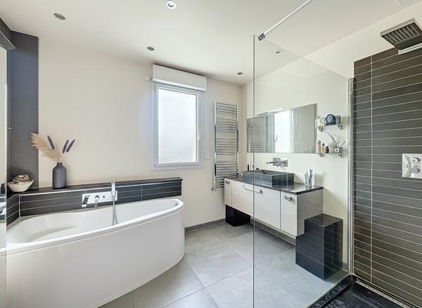 Maison 6 pièces - 160 m² Bien prestige