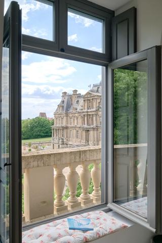 Appartement 3 pièce(s) 76 m2 €699 000 ** - Référence 13124