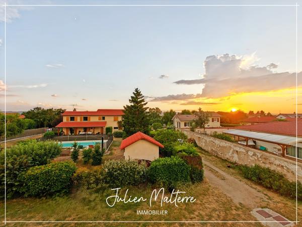 St-Just-St-Rambert, maison d'architecte 147 m², 4 chambres, garage double sur terrain de 1000 m²