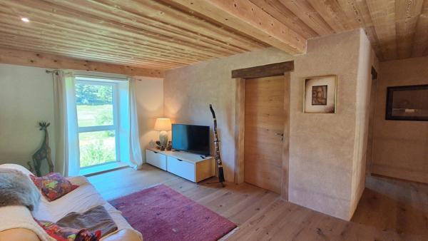 Maison 2 Ha 798 000 €