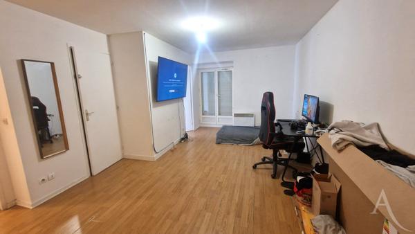 Appartement à Mantes La Jolie F2 de 34 m² avec parking