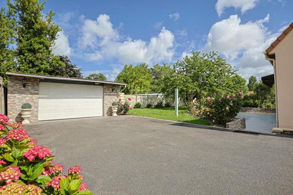 Maison Saulx Les Chartreux  7 pièce(s) 149,47m2
