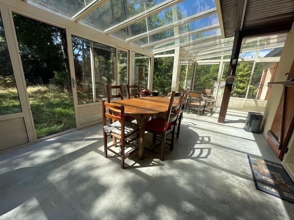 Maison à vendre à Ploeren  7 pièces, 4 chambres jardin arboré garage