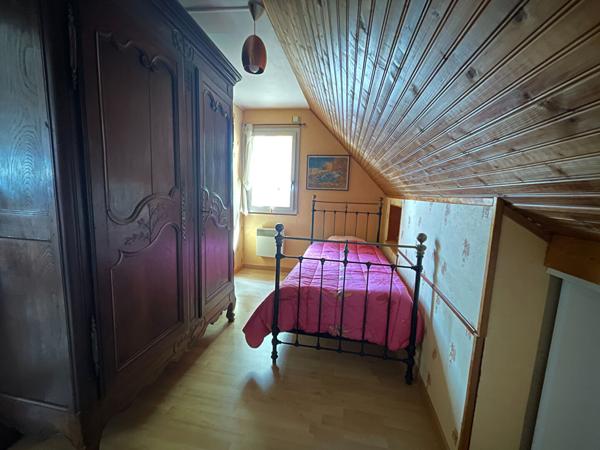 Maison à vendre à Ploeren  7 pièces, 4 chambres jardin arboré garage