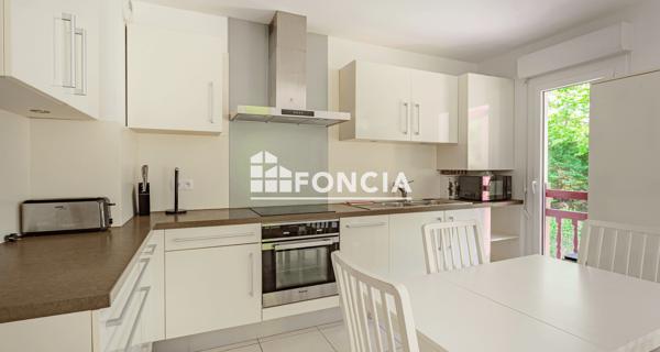 À vendre Appartement 3 pièces 58 m² - Urrugne 64122