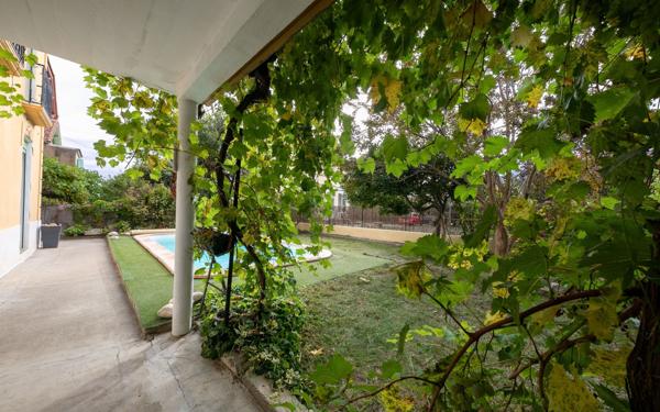 Maison à vendre    8 pièces •  Prades