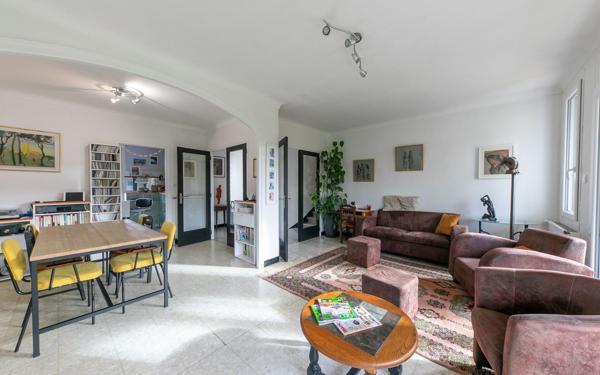 Maison à vendre    8 pièces •  Prades