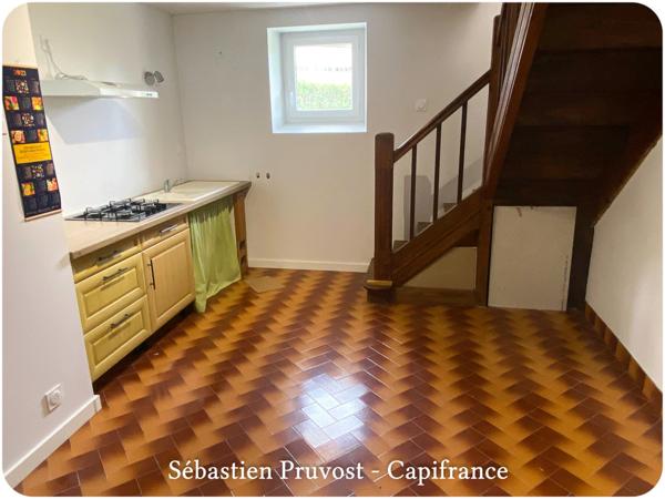 SAINT PARDOUX LA RIVIERE (24) Maison rénovée à vendre 6 pièces, 4 chambres, double distribution, garage, terrain 1241m2