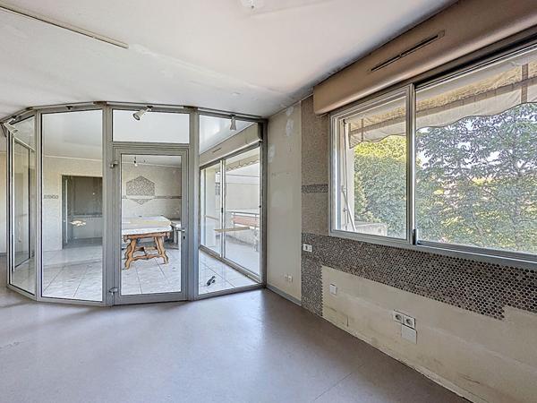 A vendre Local commercial Auch 3 pièces 121 m2 à Auch basse ville