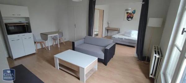 Appartement à louer 1 pièce 31.79m²