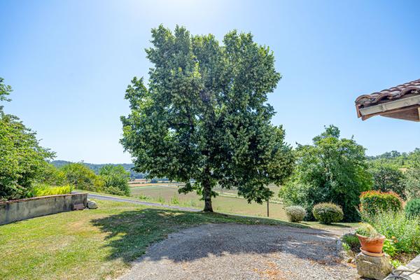 A vendre maison à Auterive 149m2 avec piscine et garage