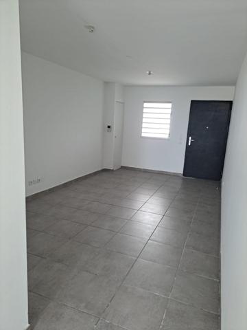 Appartement t4 Secteur Etang Abricot Superficie 91.27 m2