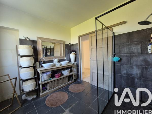 Maison à vendre 5 pièces 154 m² Cheny