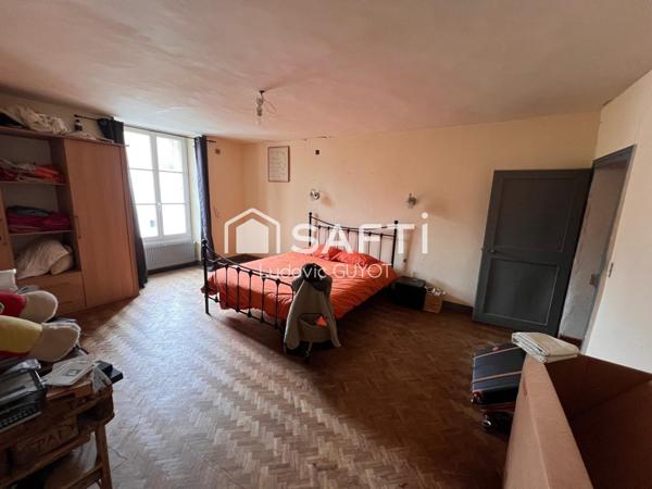 maison de bourg avec fort potrnsien