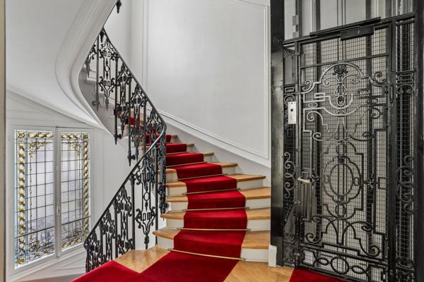 Vente Appartement de luxe Paris 17 6 Pièces 178 m²