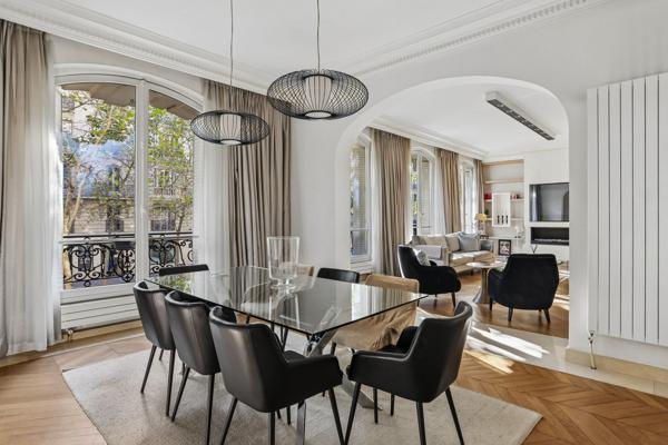 Vente Appartement de luxe Paris 17 6 Pièces 178 m²