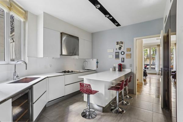 Vente Appartement de luxe Paris 17 6 Pièces 178 m²