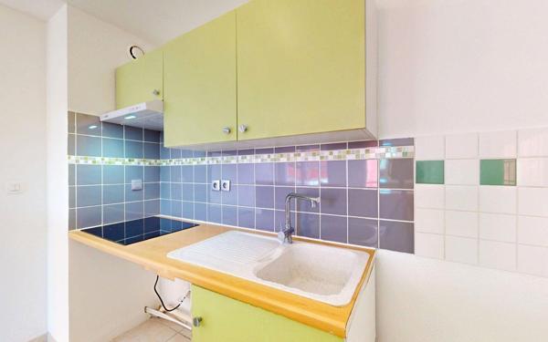 Appartement à vendre    3 pièces • 53 m2 Castelginest