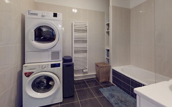 Appartement à vendre    3 pièces • 74,54 m2 Onet-le-Château