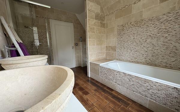 Maison à vendre    7 pièces •  Champcueil