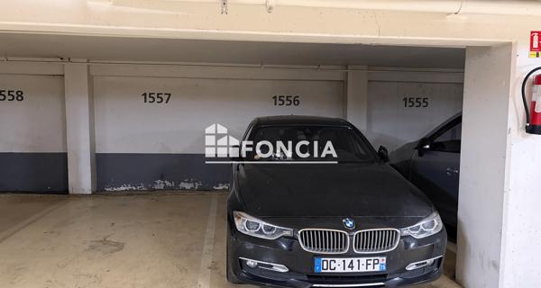 À vendre Parking 11.25 m² - Paris 75010