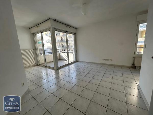 Appartement à louer 1 pièce 35m² Montpellier (34000)