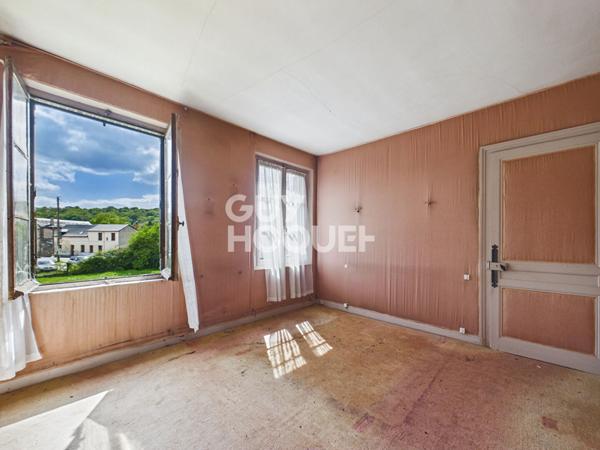 2 Maisons spacieuses à rénover à Saint-Pierre-lès-Elbeuf - Fort potentiel !