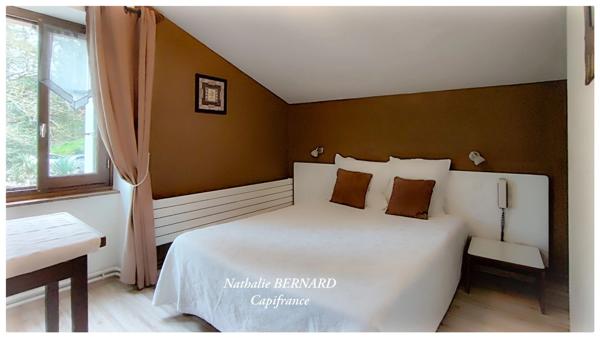 Dpt Lot et Garonne (47), à vendre CANCON Chambres d'hôtes - Restaurant Licence IV