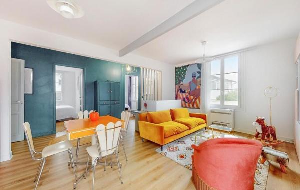 Superbe maison 4 chb jardin et parking à Royan 370 000 € H.A.I.*