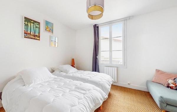 Superbe maison 4 chb jardin et parking à Royan 370 000 € H.A.I.*