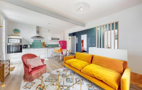 Superbe maison 4 chb jardin et parking à Royan 370 000 € H.A.I.*