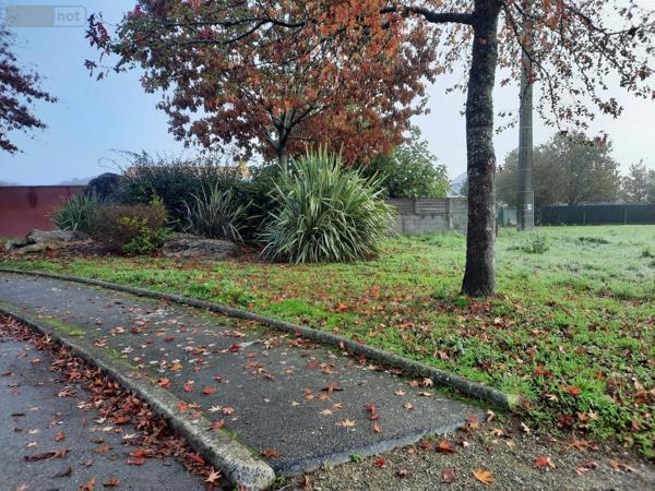 Terrain à Batir à vendre à Touvois en Loire-Atlantique (44650), ref : 85091-5205