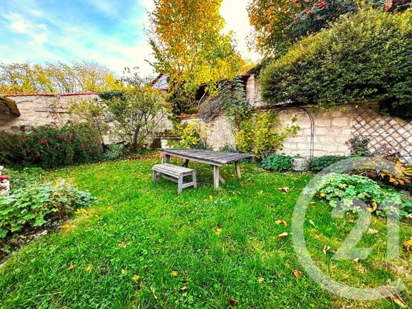 Appartement F5 à vendre  5 pièces - 94,04 m2 MERY SUR OISE - 95