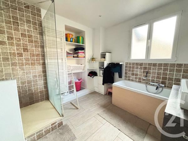 Appartement F5 à vendre  5 pièces - 94,04 m2 MERY SUR OISE - 95