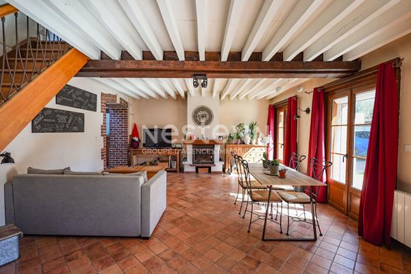 Maison de 175 m² / 3 chambres possibilité 4 / Garage double / 1650 m² terrain