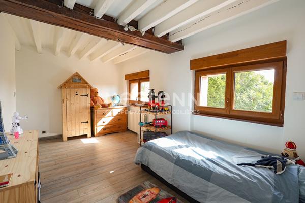 Maison de 175 m² / 3 chambres possibilité 4 / Garage double / 1650 m² terrain