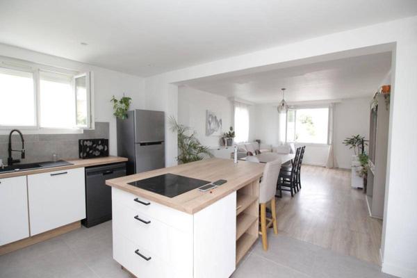 Appartement 4 pièces                                        - 44480 Donges Réf : 3700