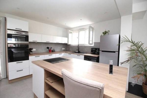Appartement 4 pièces                                        - 44480 Donges Réf : 3700
