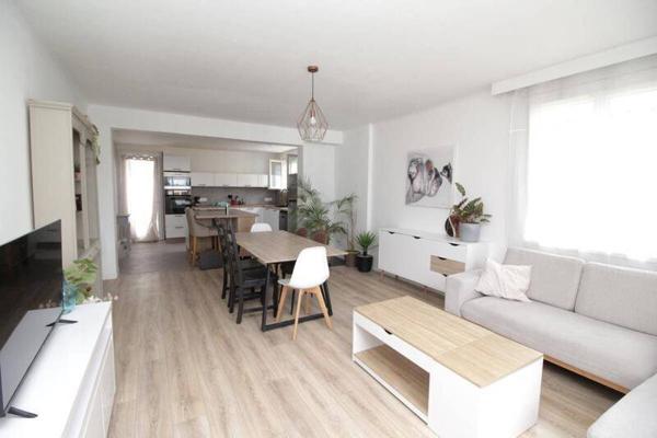 Appartement 4 pièces                                        - 44480 Donges Réf : 3700