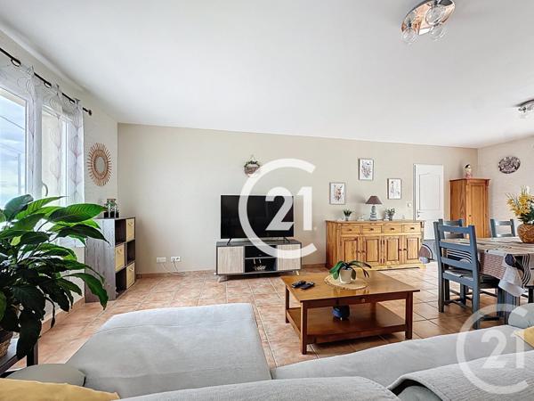 Maison à vendre  4 pièces - 103 m2 GENTE - 16