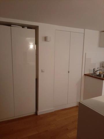 Location Appartement 1 pièces 24 m2 à Paris 1
