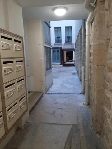 Location Appartement 1 pièces 24 m2 à Paris 1