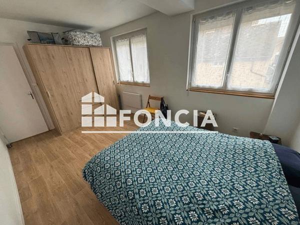 Location Appartement 2 pièces 60.77 m² - 33 RUE DE LA LIBERTE Briare 45250