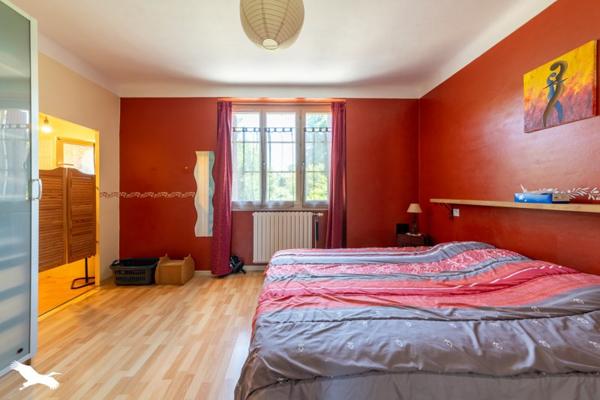 Maison 180 000 € Puy-l'Évêque 8 p 140 m² DPE E